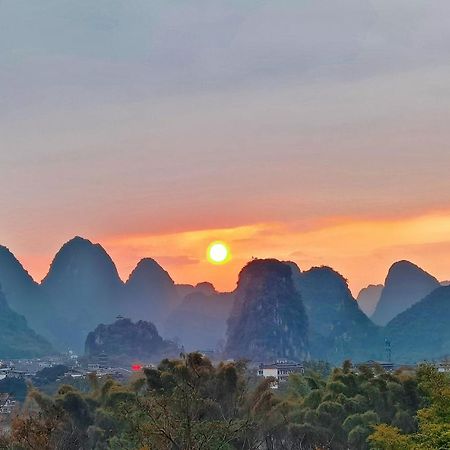 Riverside Retreat Hotel Yangshuo Buitenkant foto
